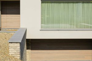 houten-sectionaal-garagedeur-horizontaal-geprofileerd-d