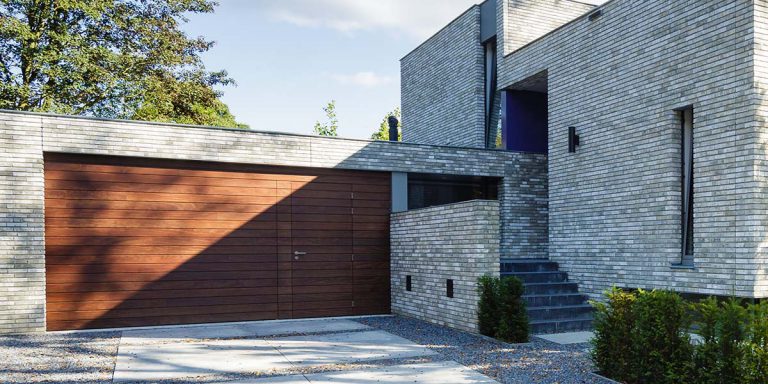 Horizontale houten sectionaaldeur