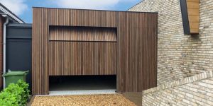 Verticale plato garagedeur