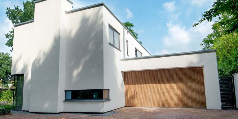 Houten zijwaartse sectionaaldeur