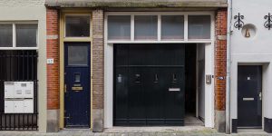 houten zijwaartse sectionaaldeur