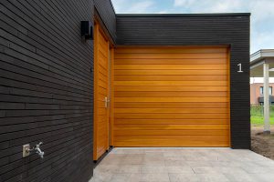 oregon-pine-houten-sectionaaldeur-3