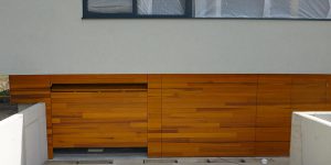 Houten garagedeur red cedar hout