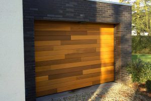 Garagedeur hout Red Cedar