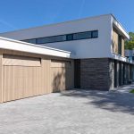 Houten garagedeur Frake houtsoort