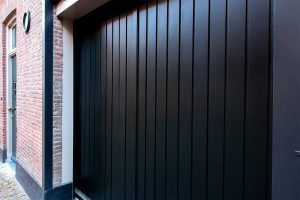 Houten garagedeur