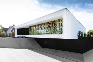 zwarte trespa sectionaaldeur (7)