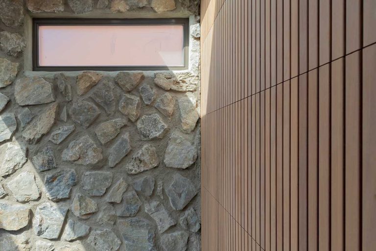 Afrormosia houten garagedeur