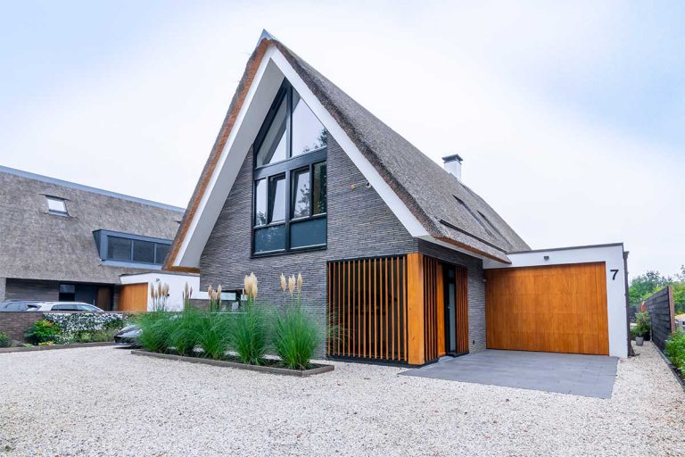 Eiken houten garagedeur