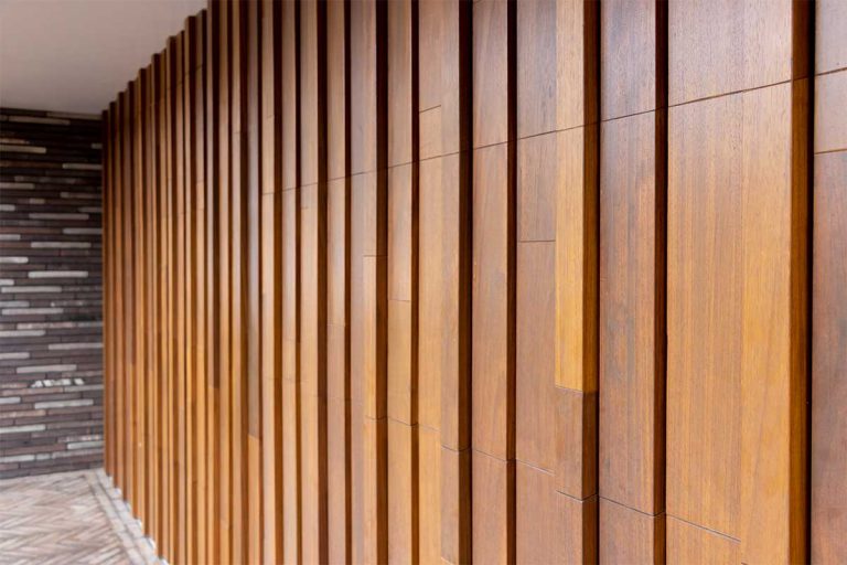 Houten sectionaaldeur verschillende breedtes