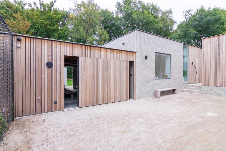 houten zijwaartse garagedeur