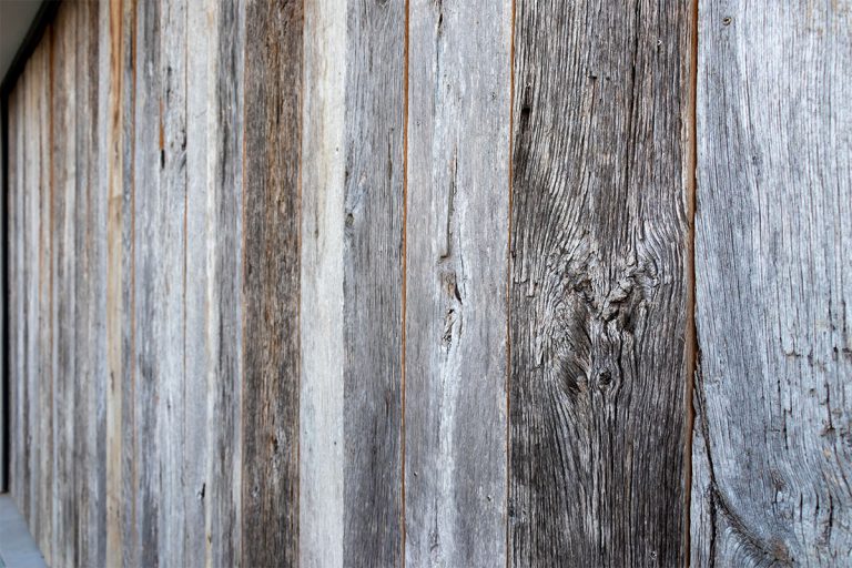 houten zijwaartse garagedeur barnwood