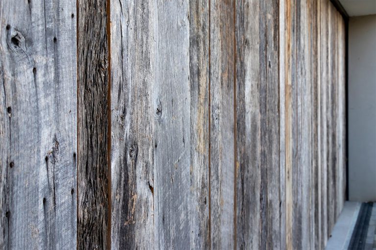 houten zijwaartse garagedeur barnwood