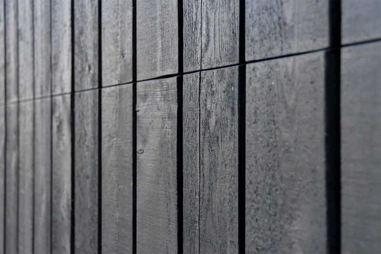 Dubbele houten garagedeuren