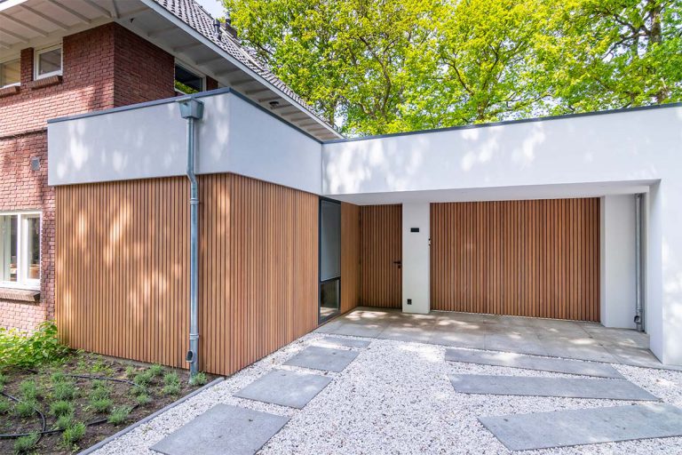 Garagedeur jaren 30 woning