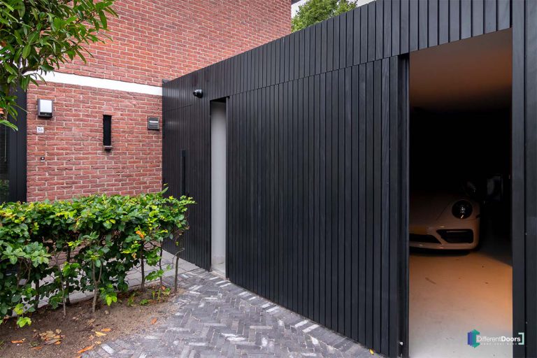 Different Doors zijwaartse garagedeur