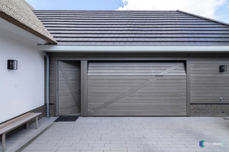 Horizontale houten sectionaaldeur