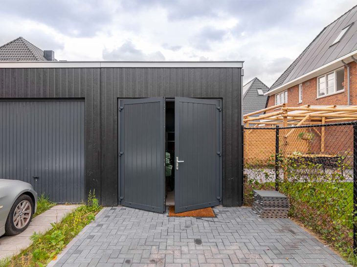 Onderhoudsarme garagedeur antraciet