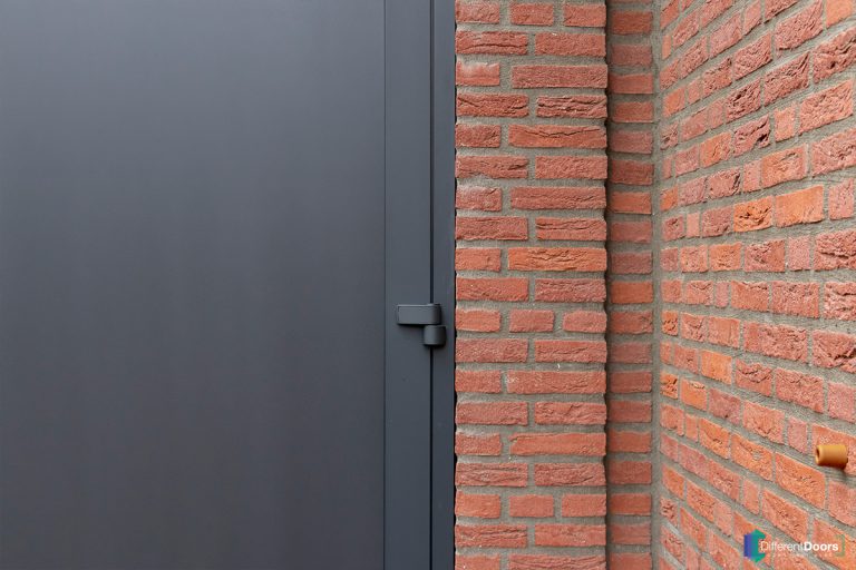 Geisoleerde garagedeur