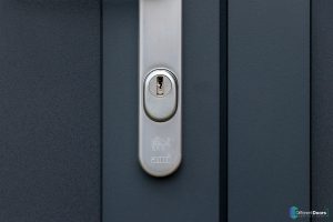 Geisoleerde garagedeur