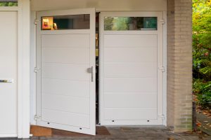 openslaande garagedeur (8)