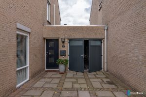 Openslaande garagedeuren onderhoudsarm