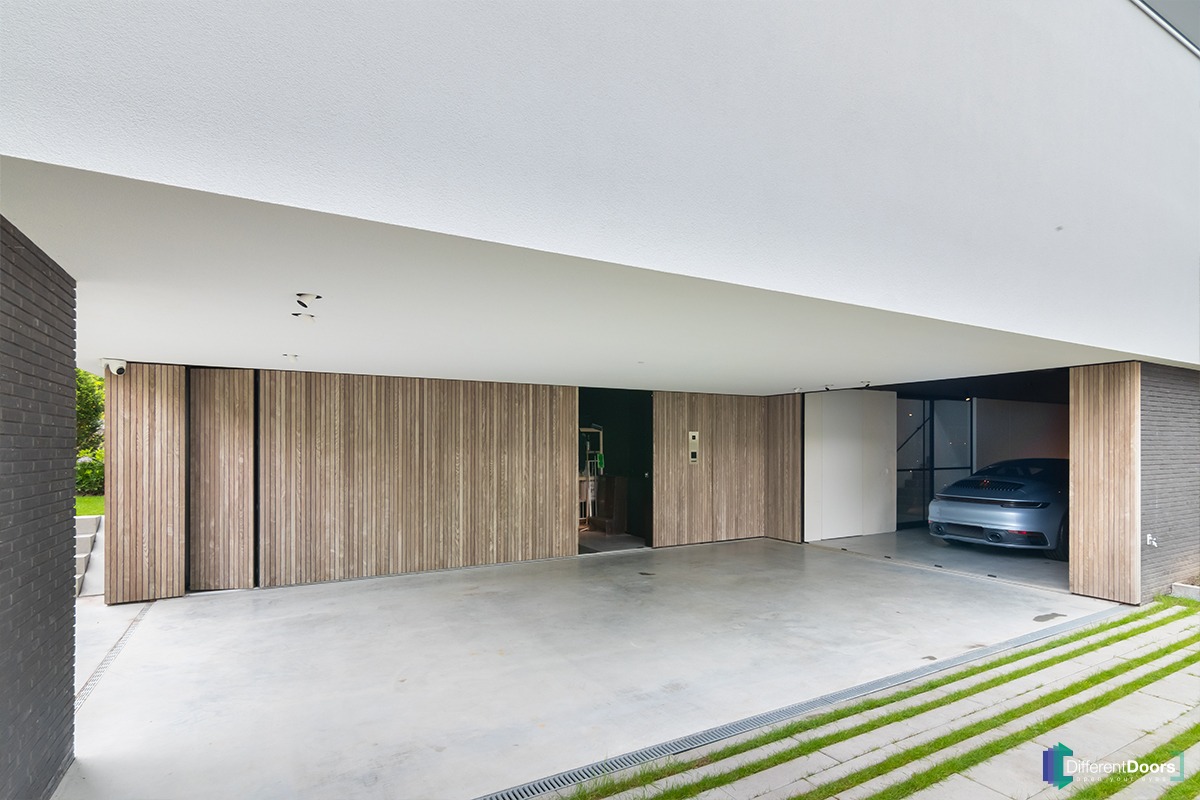 Zijwaartse houten garagedeuren zijwaartse houten garagedeur