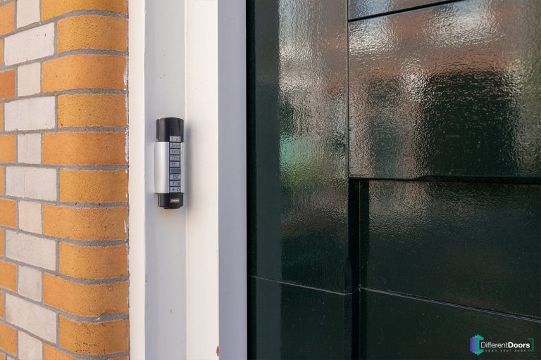 Garagedeur monumentale woning