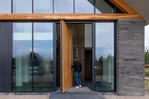 taatsdeur-different-doors-pivoterend