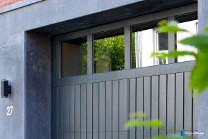 Houten garagadeur elektrisch