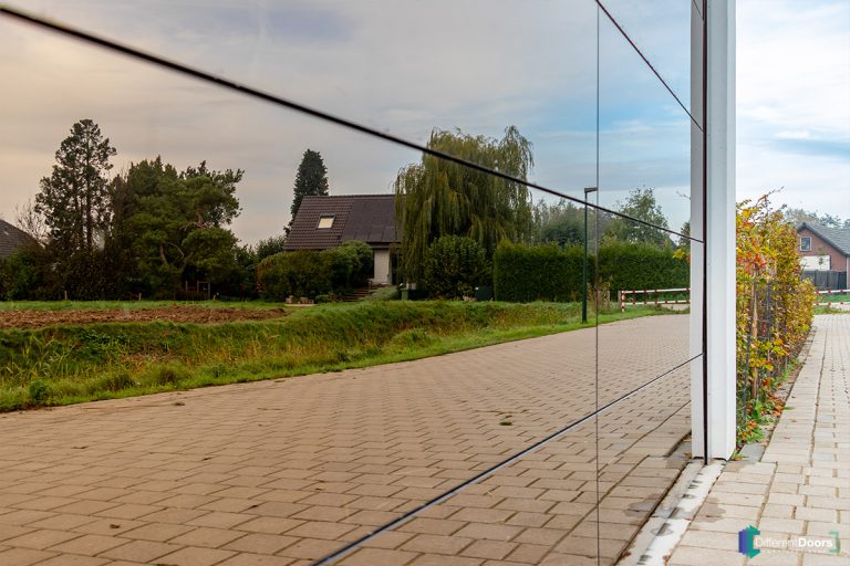 Garagedeur spiegelwand