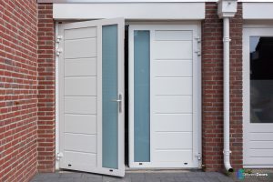 openslaande-garagedeur-glas