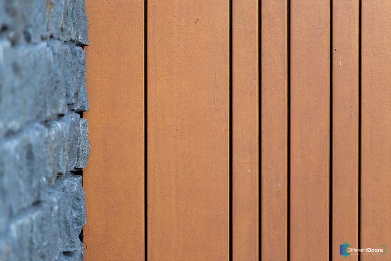 Luxe houten garagedeur