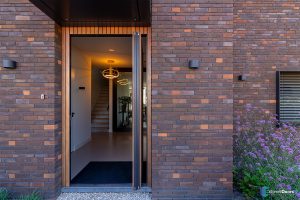 Houten taatsdeur als voordeur