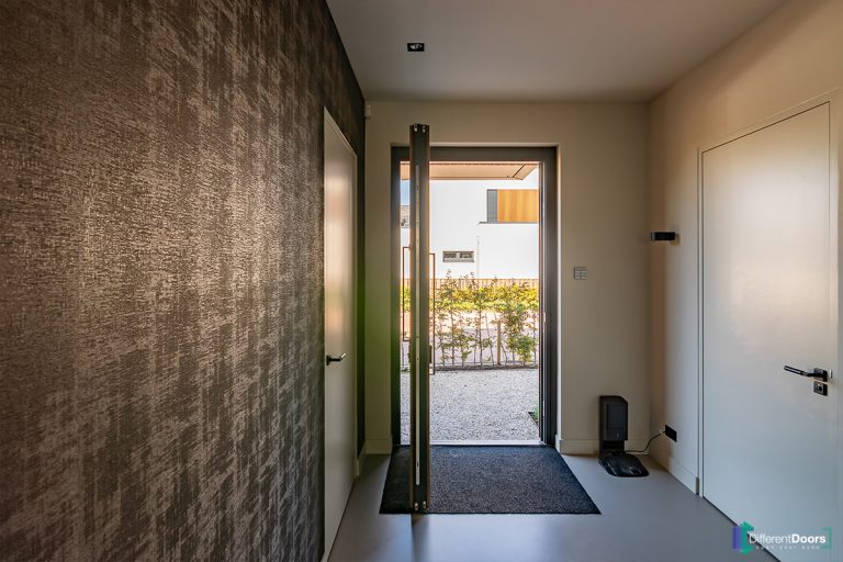 Houten taatsdeur als voordeur