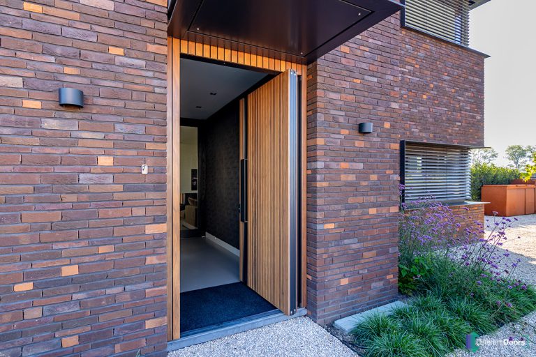 Houten taatsdeur als entree
