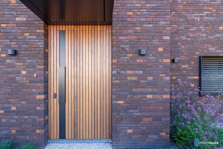Houten taatsdeur als entree
