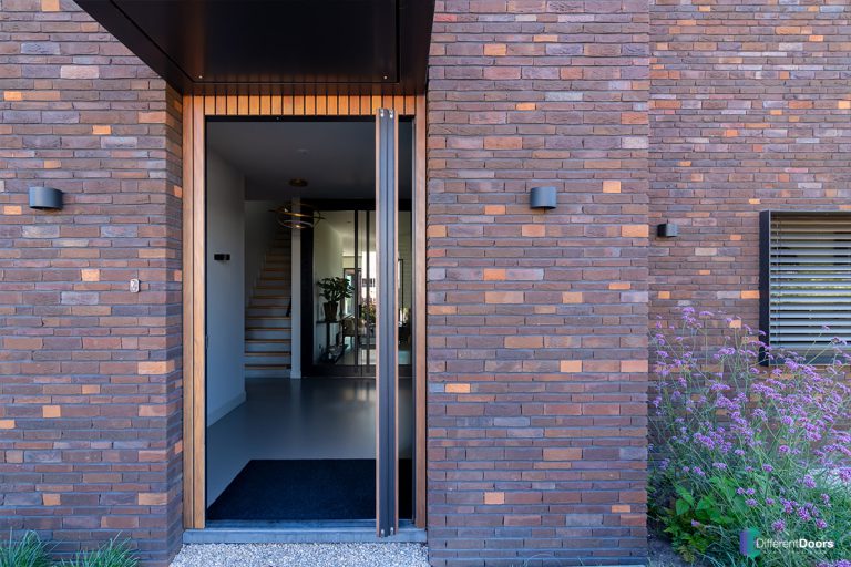 Houten taatsdeur als entree