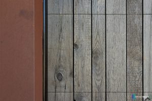 Houten garagedeur van Barnwood