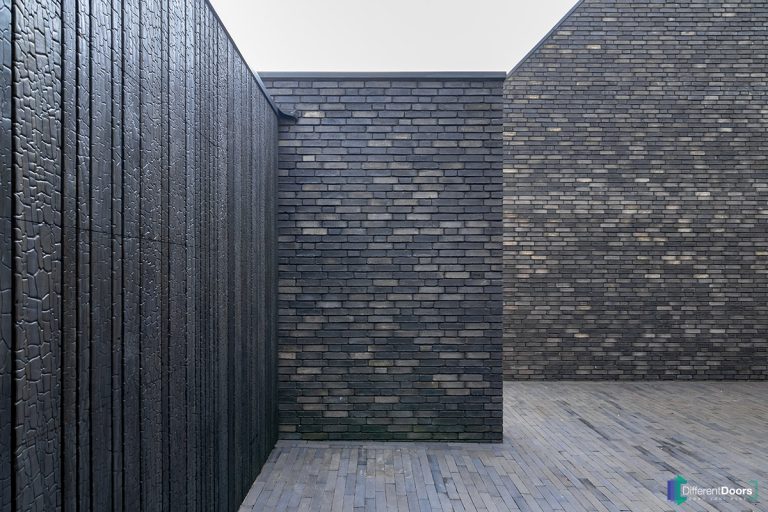 Shou Sugi Ban houten garagedeur