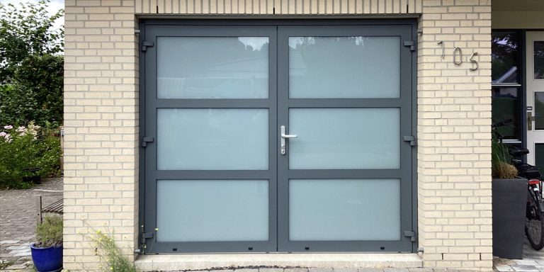 Openslaande deuren melkglas