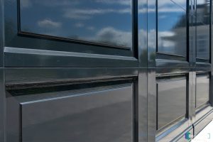 Houten garagedeuren op maat gemaakt