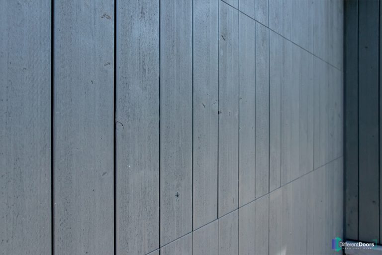 Houten garagedeur verticaal