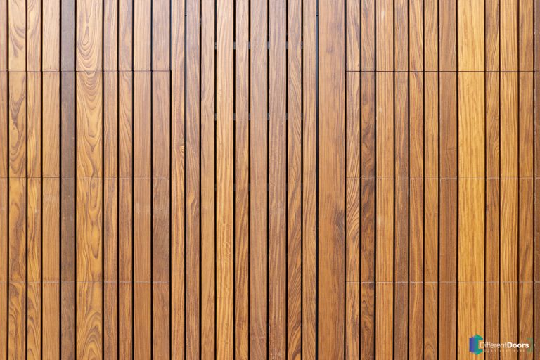 Houten garagedeur Afrormosia