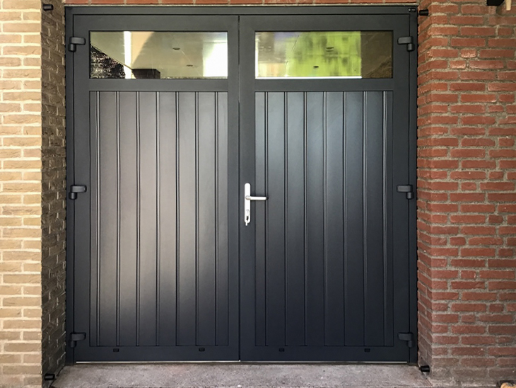 Garagedeur donkergroen