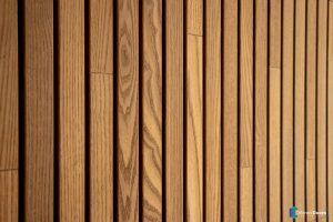 Garagedeur verticale latjes