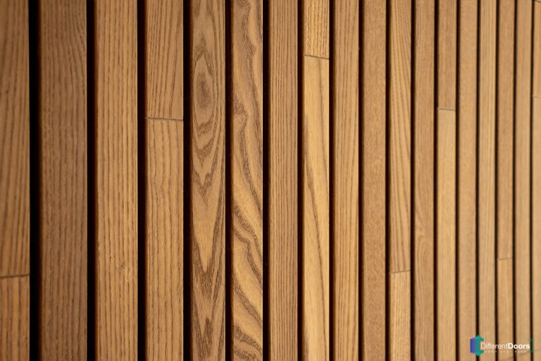 Garagedeur verticale latjes