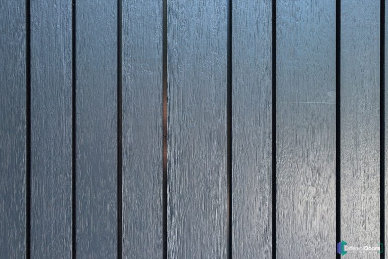 Frake houten garagedeur