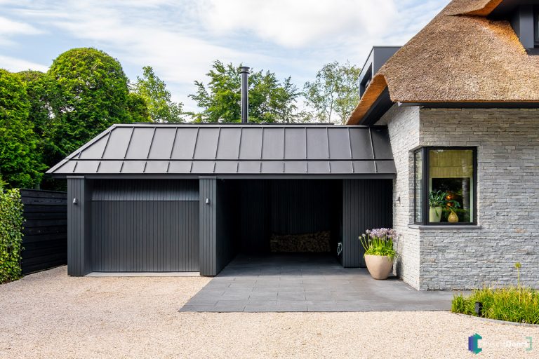 Frake houten garagedeur