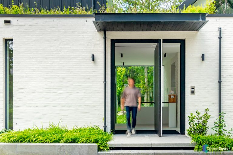 Houten taatsdeur als voordeur